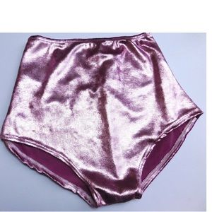 SOLD!! PIXIE VELVET HOT SHORTS